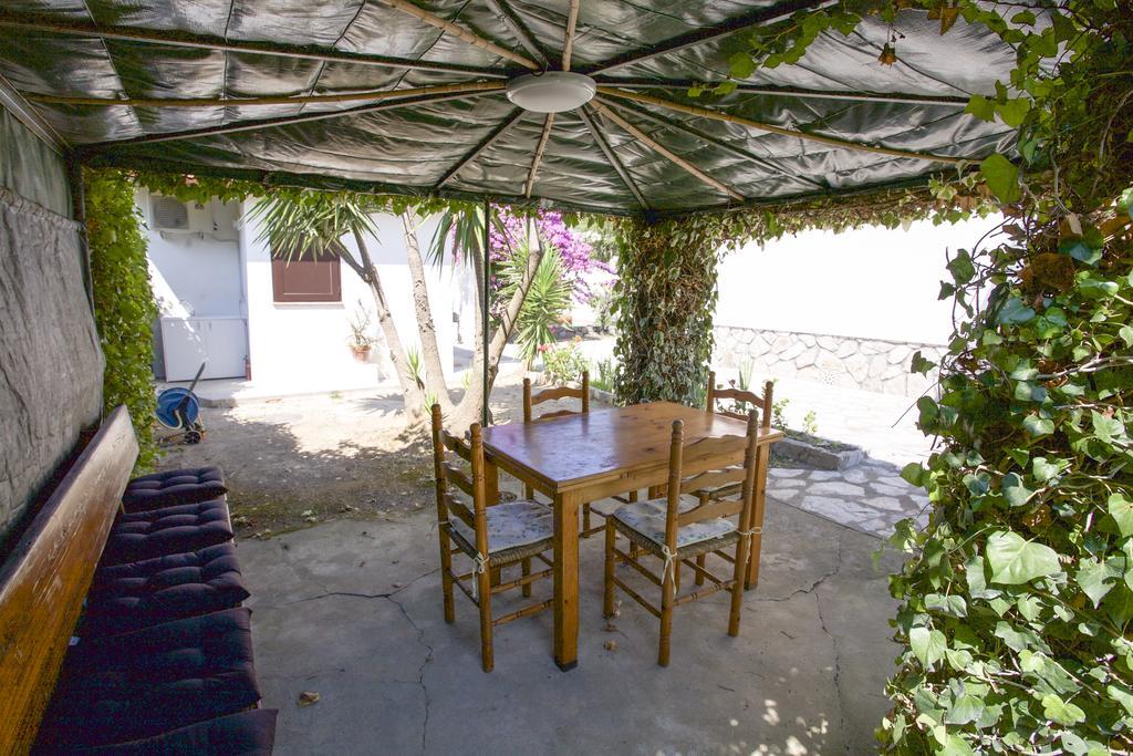 Villa Leo ポルトフェッラーイオ 部屋 写真